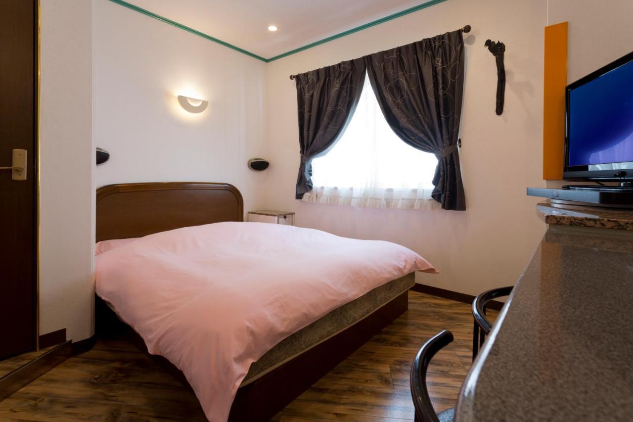 Hotel Hu Namba (Adults Only) Osaka Zewnętrze zdjęcie